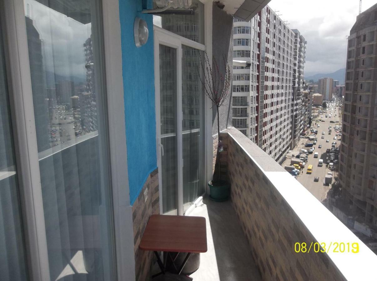 Мате Apartment บาทูมิ ภายนอก รูปภาพ