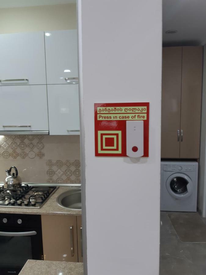 Мате Apartment บาทูมิ ภายนอก รูปภาพ